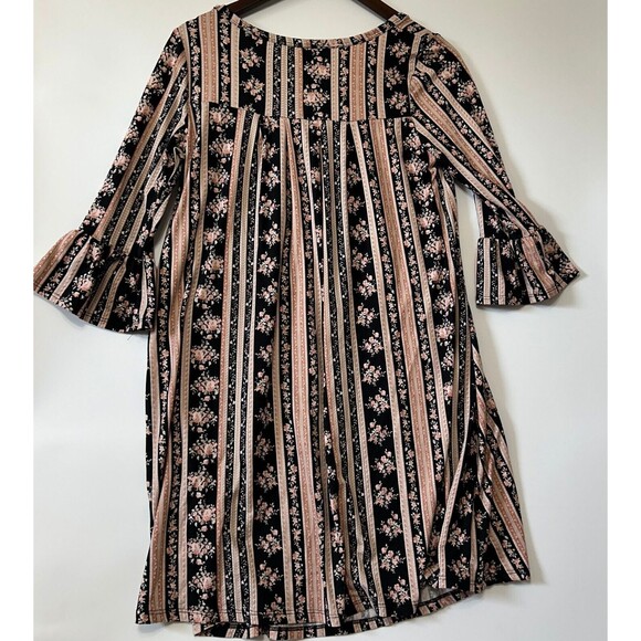 Everly Floral Dress‎ Size Medium Black Pink Roses Boho Girly - Picture 11 of 16